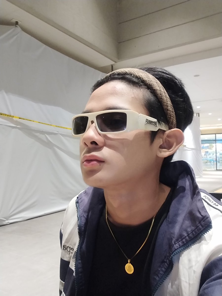 BargonKalix's tweet photo. Ackkk🕶 https://t.co/RQIYtzbNHF