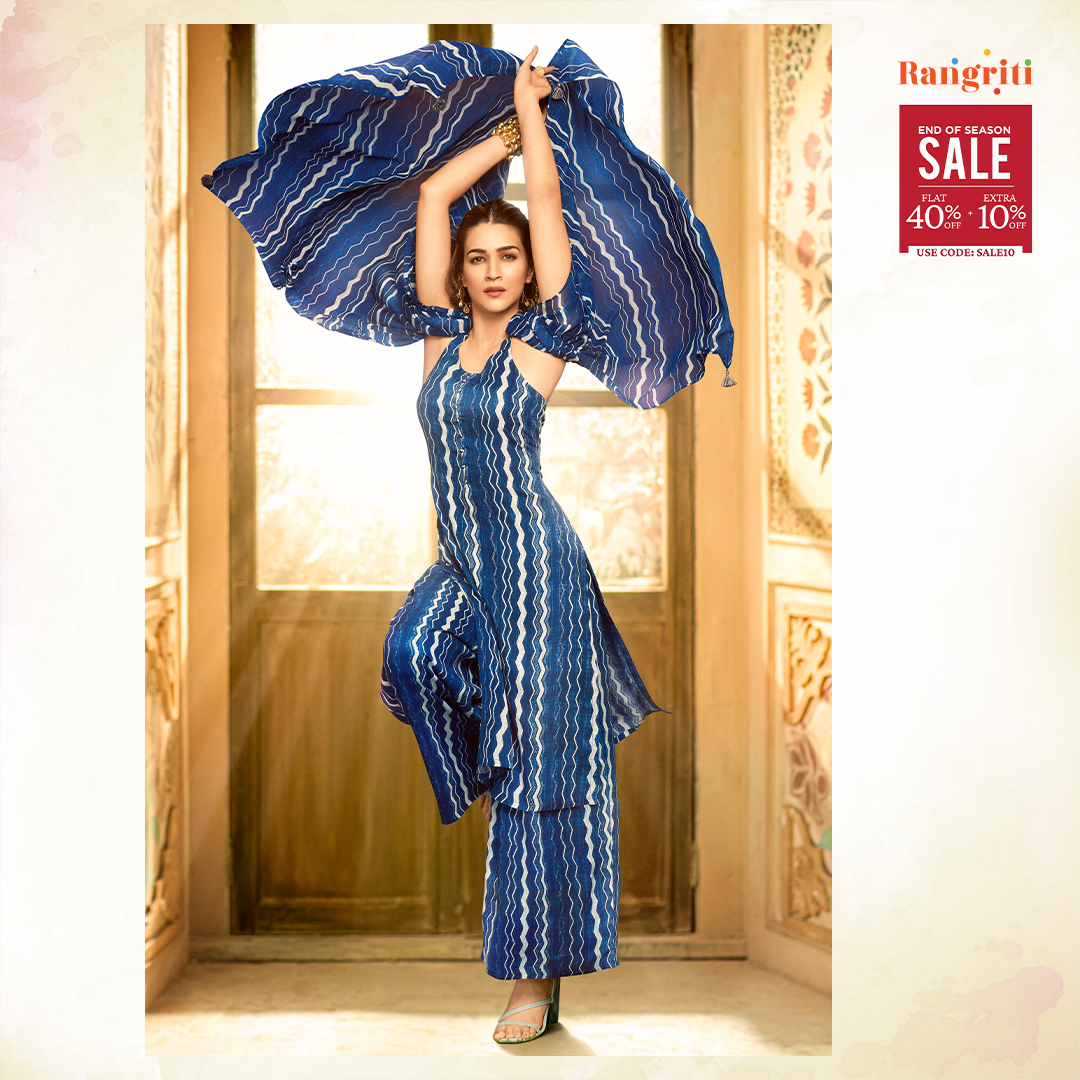 Plot twist: The wind becomes a surprise stylist!

Find Kriti's fit at flat 40% off in-store or on rangriti.com.

#MereRangHiMeriReeti #EndOfSeasonSale #EndlessShopping #EndlessFun