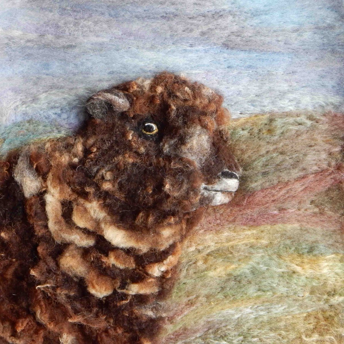 UllswaterFelt's tweet photo. 2/2 Day 18 of my A-Z of #fibreart #animalportraits R is for #romney #roughfell and #ryeland https://t.co/0P6MLcYcIG #britishfibreart #madeincumbria #lakedistrictartist https://t.co/ZKDizx00xG