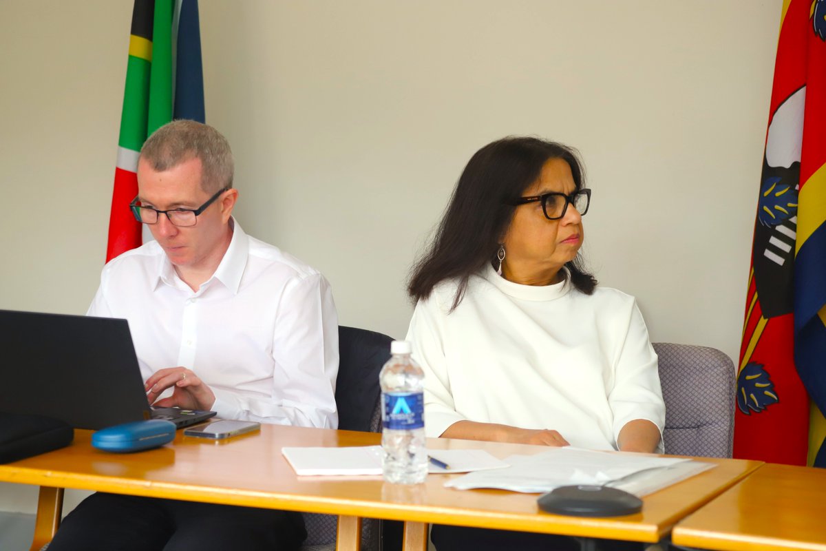 #HappeningNow! <a href="/unescoROSA/">UNESCOsouthernAfrica #Education #Sciences #Culture</a>, the UN family in #Zimbabwe &amp; <a href="/FCDOGovUK/">Foreign, Commonwealth & Development Office</a> are discussing how the UN System collaborates to bring #SustainableDevelopment.

<a href="/UNESCO/">UNESCO 🏛️ #Education #Sciences #Culture 🇺🇳</a> works with #govts, <a href="/UN/">United Nations</a> agencies, #CSOs &amp; the pvt sector to contribute to socio-economic development of nations.

<a href="/FCDOGovUK/">Foreign, Commonwealth & Development Office</a>