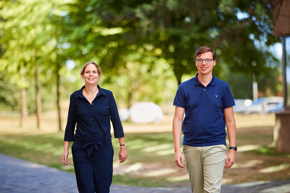 Hartwig Medical (@hartwigmedical) on Twitter photo Het project GENAYA heeft als doel bij 1.000 jongeren/jong volwassenen (AYA’s) met kanker het DNA van de tumor met WGS geheel in kaart te brengen.
Interview internist-oncoloog Hilde Nienhuis en @Jeffrey van Putten: buff.ly/48Pjted
<a href="/OncUptodate/">Oncologie Up-to-date</a> <a href="/KWF/">Kenneth @kwf@social.afront.org</a> en <a href="/fightcancer_nl/">Fight cancer</a> Het project GENAYA heeft als doel bij 1.000 jongeren/jong volwassenen (AYA’s) met kanker het DNA van de tumor met WGS geheel in kaart te brengen.
Interview internist-oncoloog Hilde Nienhuis en @Jeffrey van Putten: buff.ly/48Pjted
<a href="/OncUptodate/">Oncologie Up-to-date</a> <a href="/KWF/">Kenneth @kwf@social.afront.org</a> en <a href="/fightcancer_nl/">Fight cancer</a>