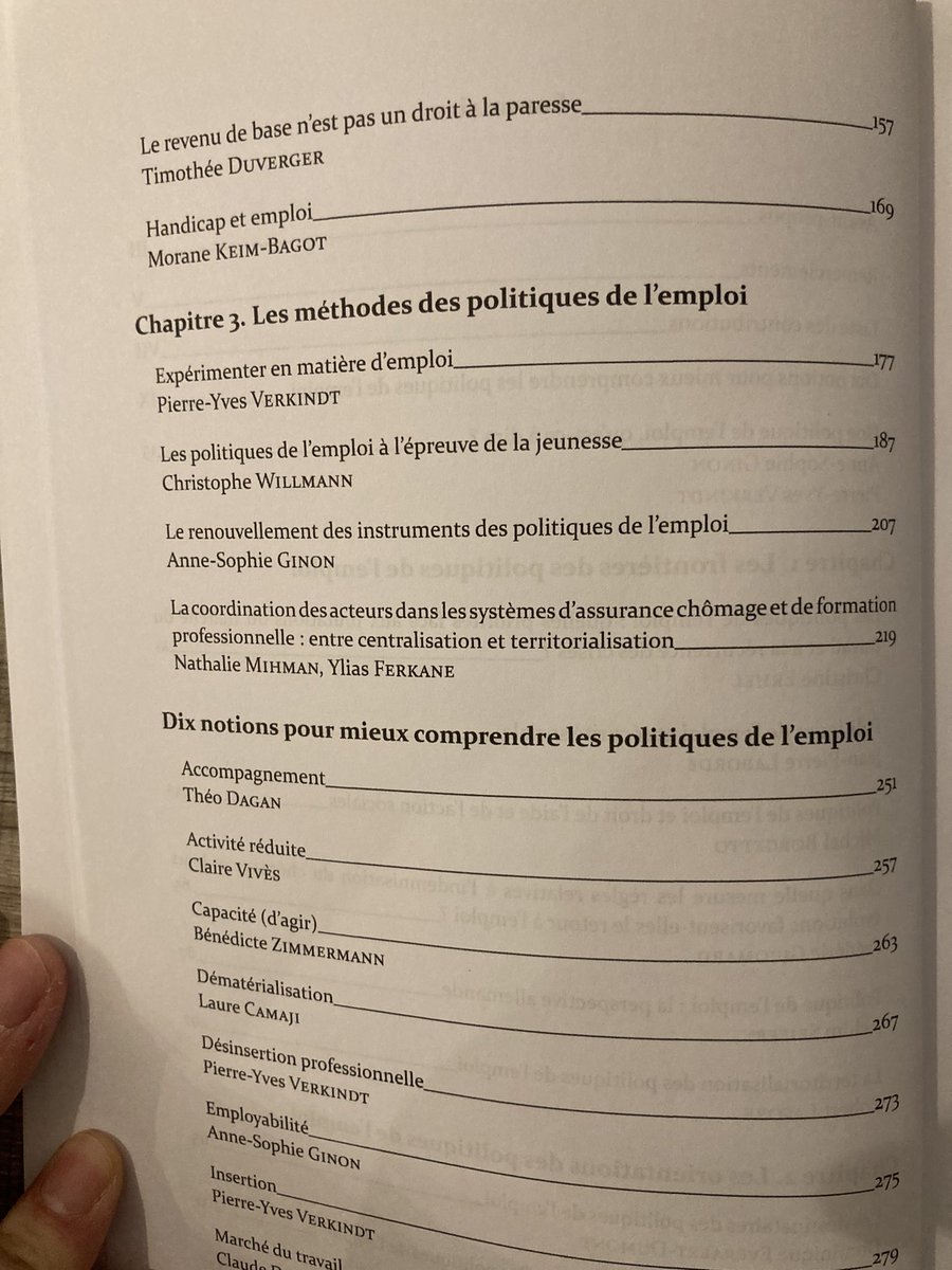 Je viens de contribuer à un ouvrage juridique sur les politiques de l’emploi, dans lequel j’interroge l’articulation entre droit au revenu et droit à l’emploi. 👉 librairie.univ-paris1.fr/index.php?id_p…