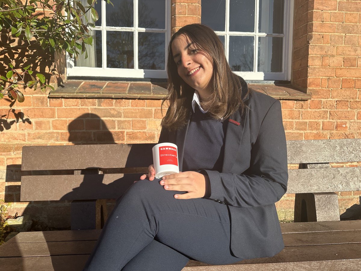 #Solihull School student Alia Osman has been celebrating the smell of success since her scented soy candle business ‘Gammbaz’ received a significant investment on Shark Tank Egypt, the country's equivalent to Dragons' Den. facebook.com/10006370428441…