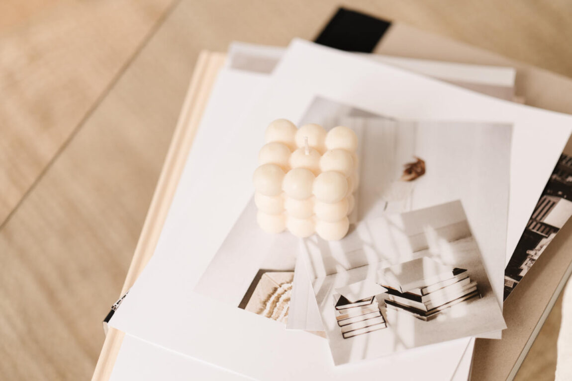 In our latest blog post, discover how to build your business from the base up using click-worthy content that not only keeps your audience engaged but also drives sales: gracemolan.com/content-strate… #contentstrategy #contenttips #copywriting