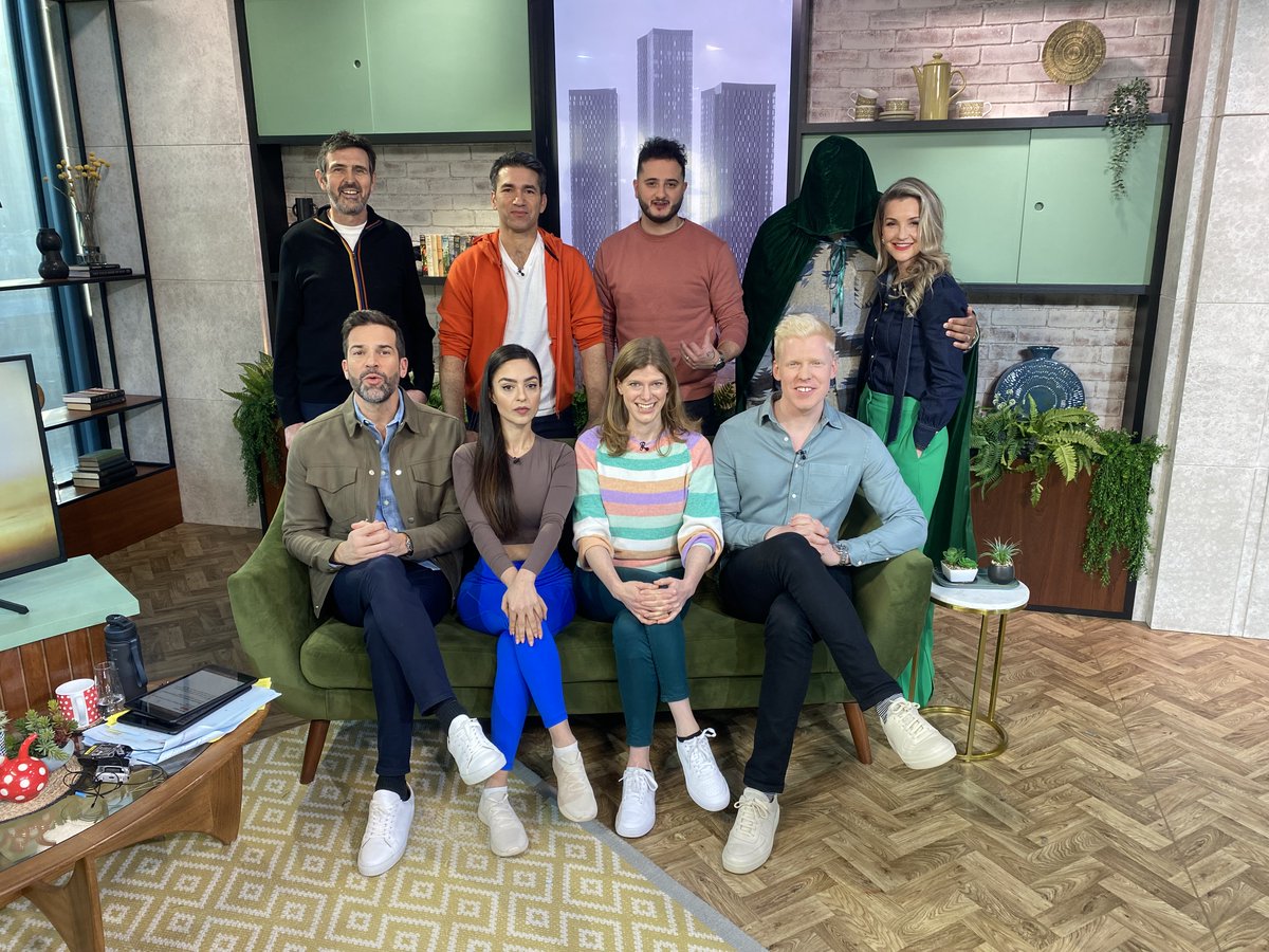 ‘Bursting’ with joy on today’s show: ❄️@WaynePerrey how to stop your pipes from freezing 👶Childcare cost help with @collettasmith 🌳Adam Frost on getting outdoors for your health 🕵️‍♂️#TheTraitors series 2 mystery guest Watch today’s show: bbc.in/3vHmBdn