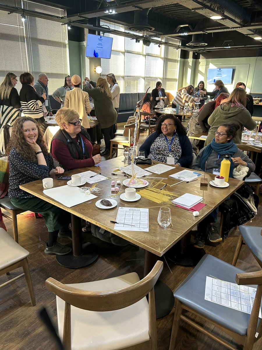 Luckily for People affected by Dementia across the UK - you need these folk to be the outstanding @alzheimerssoc Support Line Advisors they are. We are all grateful you rarely need spaghetti towers - not sure it is quite our thing 🤣🤣