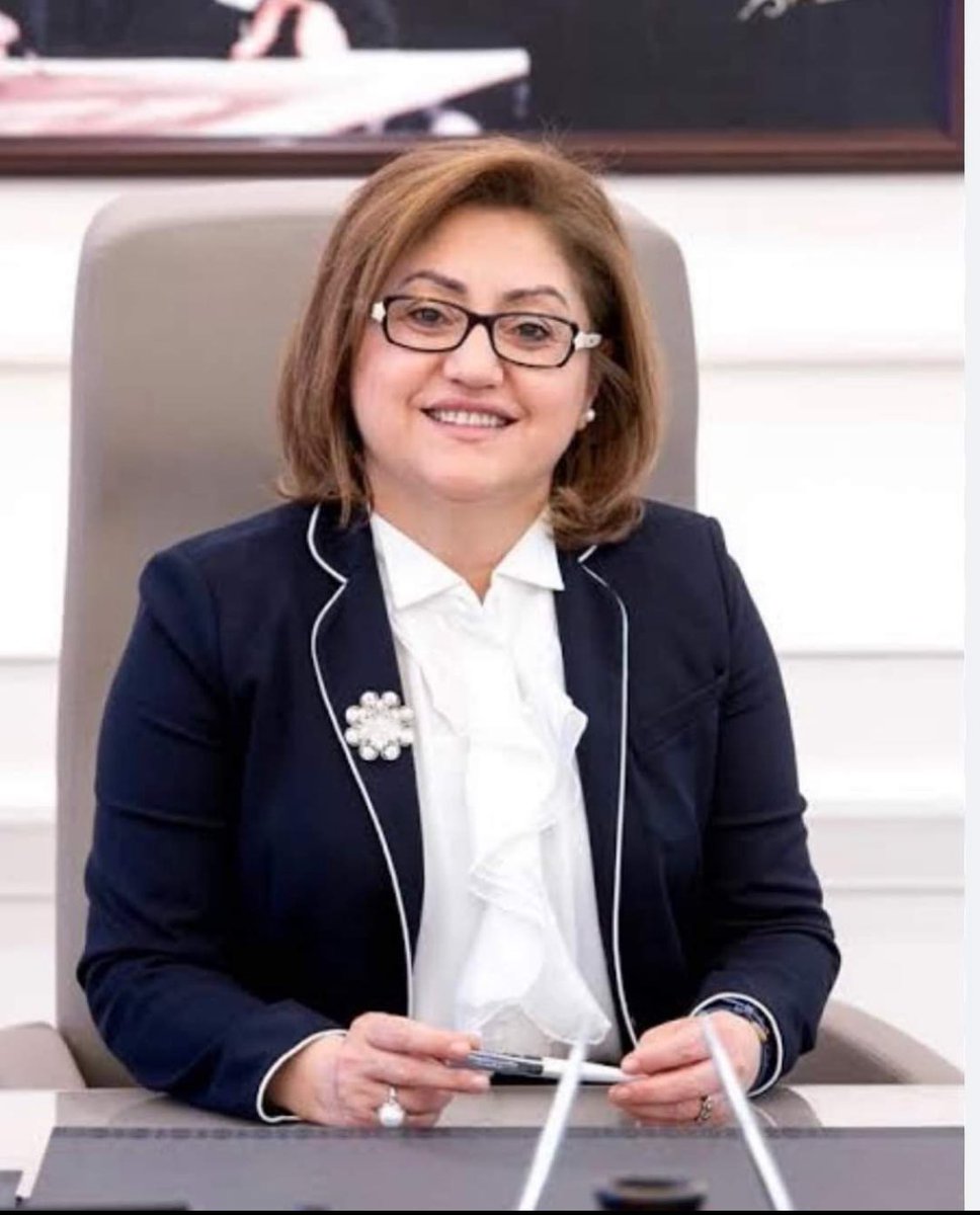 Cumhurbaşkanımız Sayın Recep Tayyip Erdoğan’ın tensipleriyle AK Parti Gaziantep Büyükşehir Belediye  Başkan adayımız olarak gösterilen  Sayın <a href="/FatmaSahin/">Fatma Şahin</a>'i tebrik ediyorum.

Gazi şehrimize ve ülkemize hayırlı olmasını temenni ediyorum. 
#HazırızKararlıyız 🇹🇷