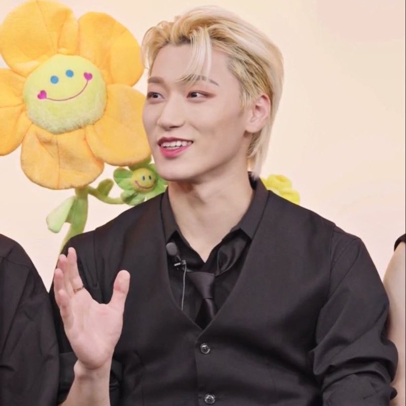 choi san is right there