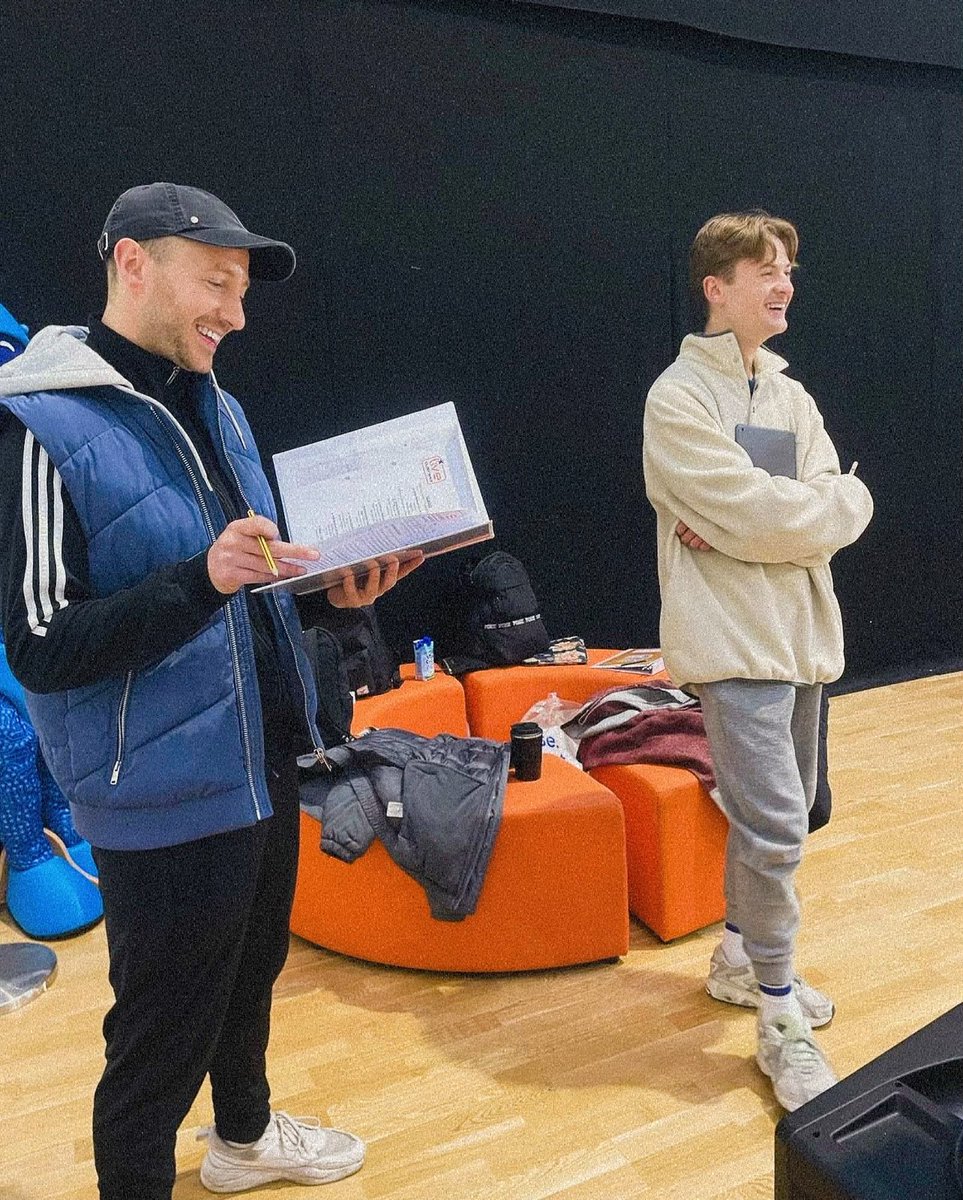 And 2024 is well and truly underway.
Buzzing to be back as rehearsal director for Tui Sensatori rehearsals 2024.
Lets go!! 👊🏼🔥