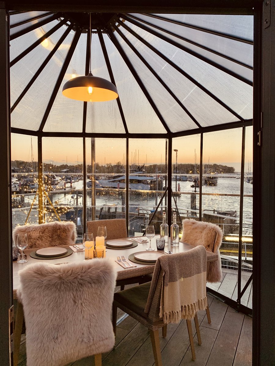 Visit Isle Of Wight (@visitiow) on Twitter photo Romantic places to eat on the #IsleofWight 🍽🥰
Whether you’re on the #IOW for the night, a weekend break or even here with the family and have a lucky night off, there are plenty of places to choose from for a cosy date night…
ℹ️bit.ly/RomanticPlaces…
📌<a href="/TerraceYarmouth/">The Terrace Yarmouth</a> Romantic places to eat on the #IsleofWight 🍽🥰
Whether you’re on the #IOW for the night, a weekend break or even here with the family and have a lucky night off, there are plenty of places to choose from for a cosy date night…
ℹ️bit.ly/RomanticPlaces…
📌<a href="/TerraceYarmouth/">The Terrace Yarmouth</a>