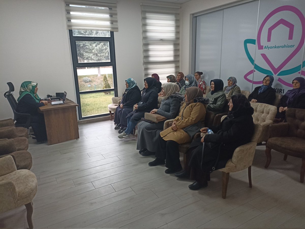 Dinar İlçe Vaizesi Esma Çelik'in "Ailede İbadet Hayatı"konulu sohbetimizden.<a href="/kubrayigitbasi/">Doç. Dr. Kübra Güran Yiğitbaşı</a> <a href="/AfyonValiligi/">T.C. Afyonkarahisar Valiliği</a> <a href="/afyonkulturevi/">Afyonkarahisar Kadın Kültür Evleri</a> <a href="/tc_dazkiri/">T.C. DAZKIRI KAYMAKAMLIĞI</a> <a href="/ismailtaylanbsk/">İsmail Taylan</a>