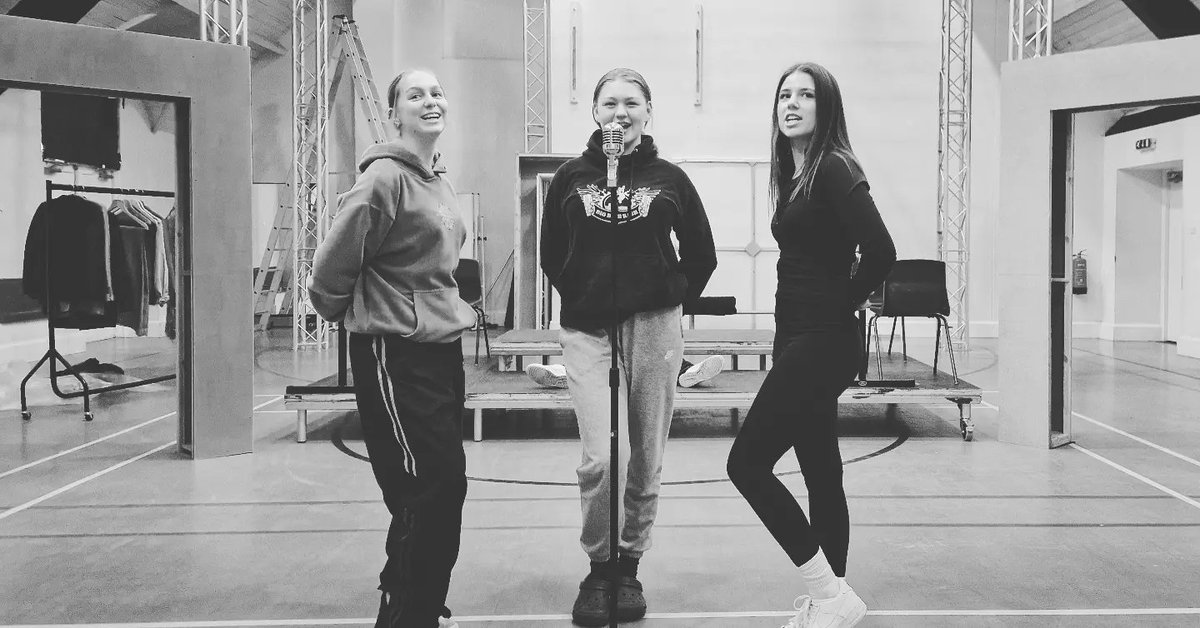 📢 TICKETS FOR SWEET CHARITY ARE SOLD OUT 📢 

If you would still like to attend, please join the wait list on the Box Office and we will look at extending capacity due to demand for tickets 🎟 

Thank you in advance for your support! 

1️⃣1️⃣ Days Until Opening Night!! 🎭💘