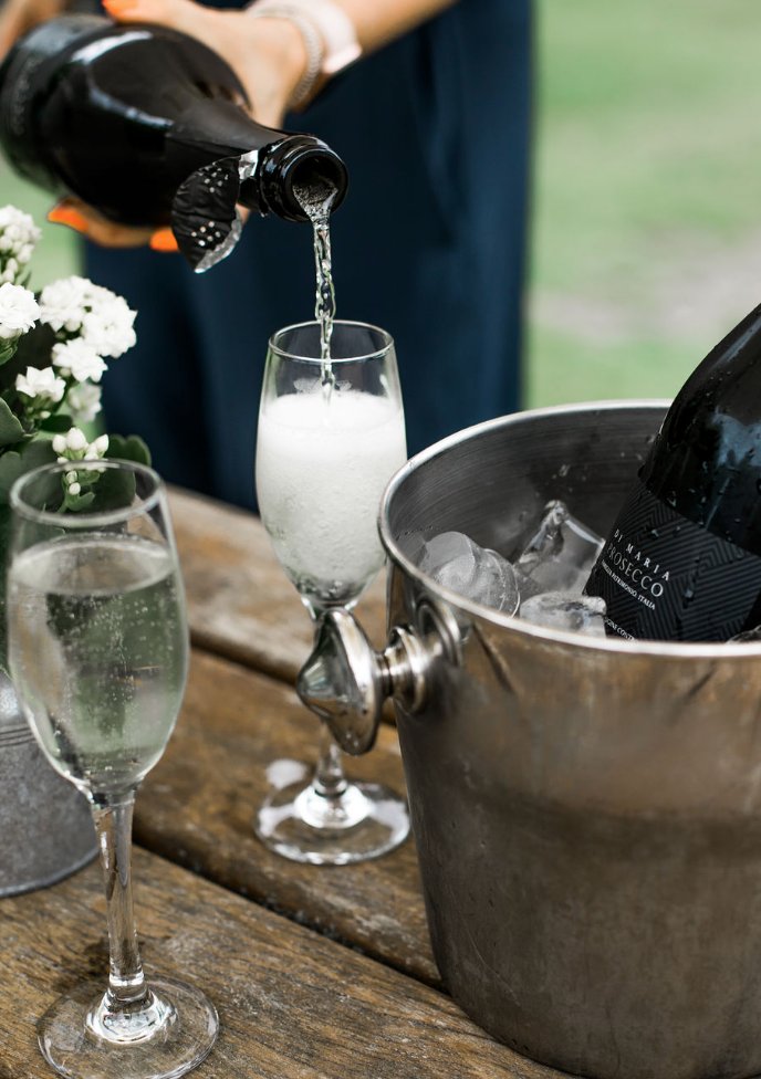 LP_TheFarm's tweet image. Thirsty Thursday just got bubblier! ✨🥂 
Make sure you come and enjoy a bottle of Prosecco with us, £22.95 all day every Thursday

#TheFarm #Solihull #NoBull #LovelyPubs #SipBackAndRelax #ProseccoDreams