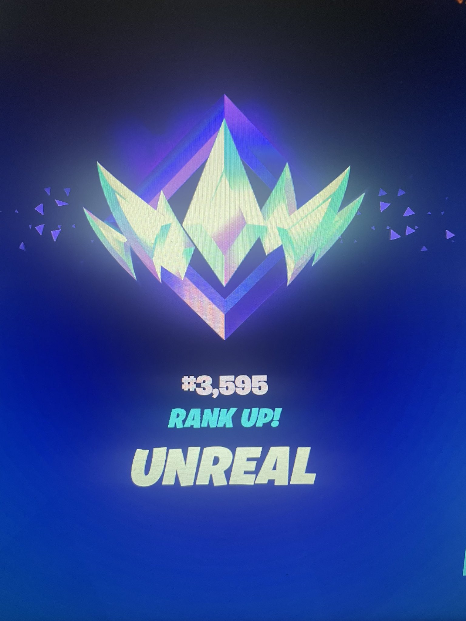 moist | moky on X: “i am so fucking happy been grinding fortnite 