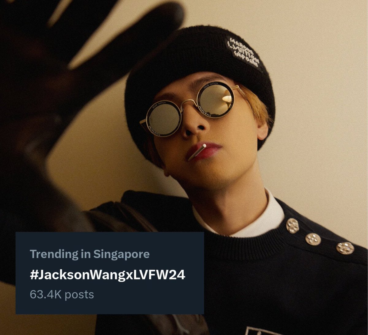 JacksonWTrends's tweet photo. Jackson Wang, House Ambassador of Louis Vuitton, is trending for his appearance at Paris Fashion Week for #LouisVuitton Fall-Winter 2024

#LVMENFW24 #JacksonWangxLVFW24 @LouisVuitton @JacksonWang852 https://t.co/6wEVuEd6iA