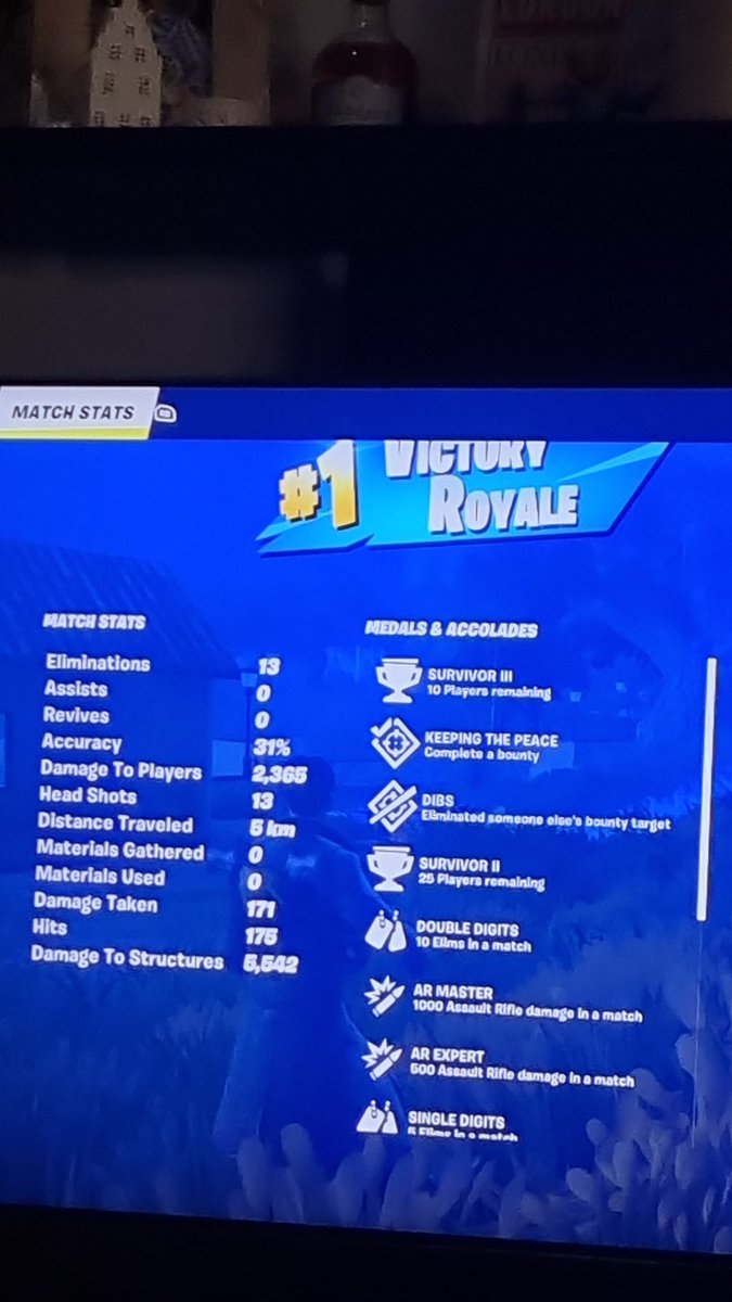 When you're a true geek at heart #fortnite    #zerobuild