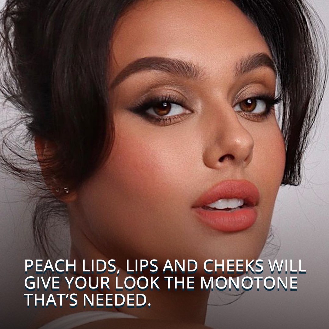 ZeeZest_'s tweet photo. Elevate your style by referencing the Pantone Color of the Year, Peach Fuzz. Swipe through for styling tips that seamlessly weave this year's trendy hue into your everyday look.
#ColorOfTheYear #StyleTips #PantoneColorOfTheYear2024 #ZeeZest https://t.co/mwopbXo1vo
