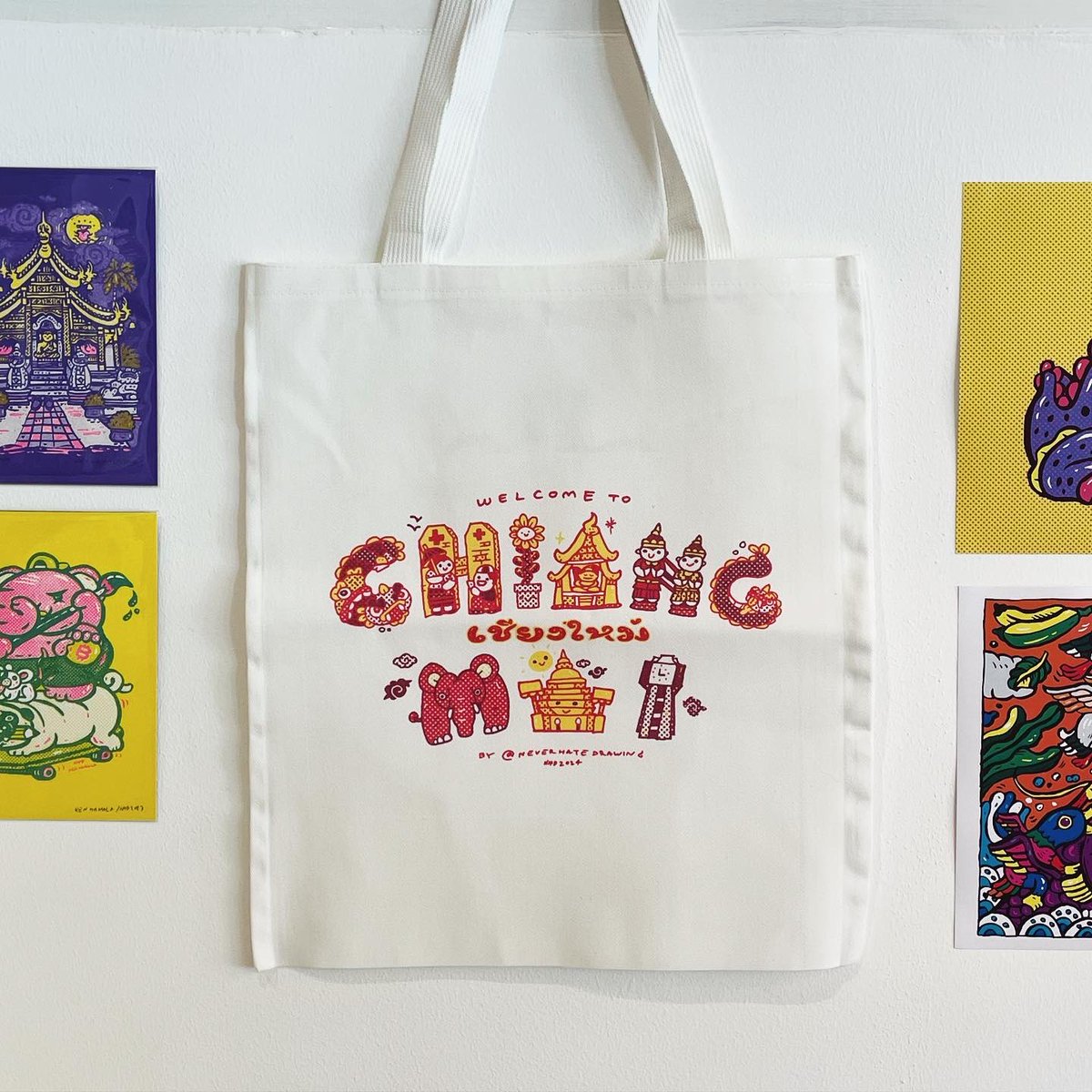 neverhatedraw's tweet photo. New arrival!
NHD Colourful tote bag 😘 size 14”X16”, designed by Ken Hamala,
price 250 THB.
Please dm us if you want it 😉
#totebag #chaingmaiartist #nhdstudio #drawingart #sublimation #holidays #chiangmaiartist #chiangmai #localartist https://t.co/syVyx9EFjf