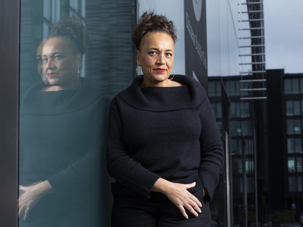 RIBA's tweet photo. Professor Lesley Lokko, acclaimed Ghanaian-Scottish architect, educator, author and curator, will receive the #RoyalGoldMedal 2024 🏅
 
The medal recognises Lokko’s commitment to championing diverse approaches to architectural practice and education: https://t.co/qd2i9KFVbk https://t.co/v8lAUhj1GZ