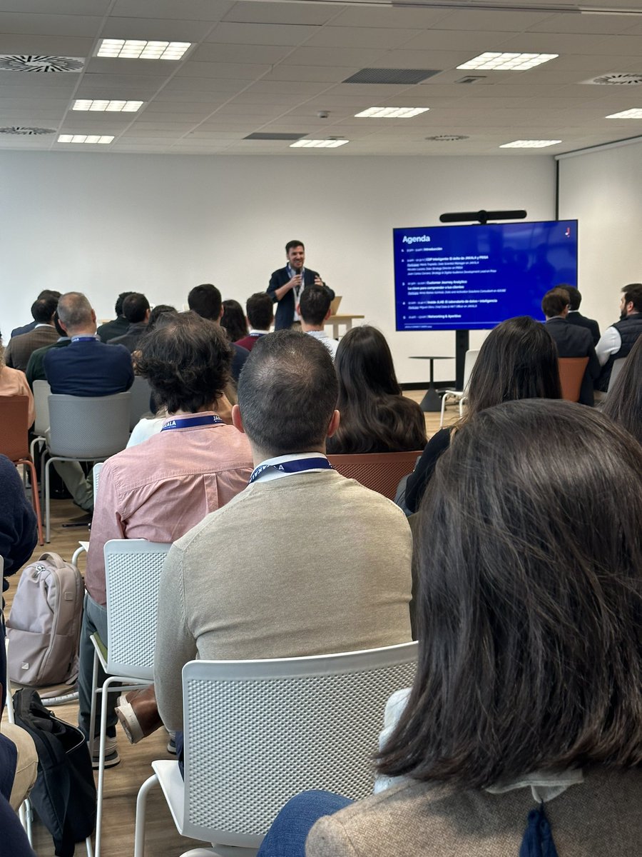 “Trabajamos en base a todo este ciclo virtuoso de la personalización… en crear contenido y experiencias y, por supuesto, activarla” 

- Fernando Pérez Brezo, Senior Partner de #JAKALA 🐊

#CDP #CJA #martech #JakalaConnect