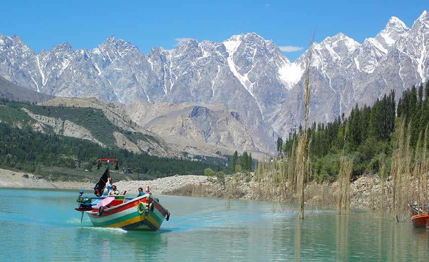 BEAUTY OF HUNZA VALLEY😍😍
#PakistanZindabad #Pakistanbeauty #tourism #travel #travelgram #tourist #travelphotography #nature #photography #vacation #instatravel #trip #travelling #traveling #holiday #photooftheday #instagood #adventure #travelblogger #wanderlust #tour #explore…