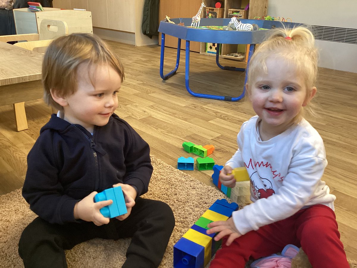 GarswoodNursery's tweet image. Lots of lovey turn taking and co-operative play taking place in our 2 year old provision already this morning @GarswoodPrimary #EYFS #TurnTaking #Sharing #Fun #Laughter #Friendship