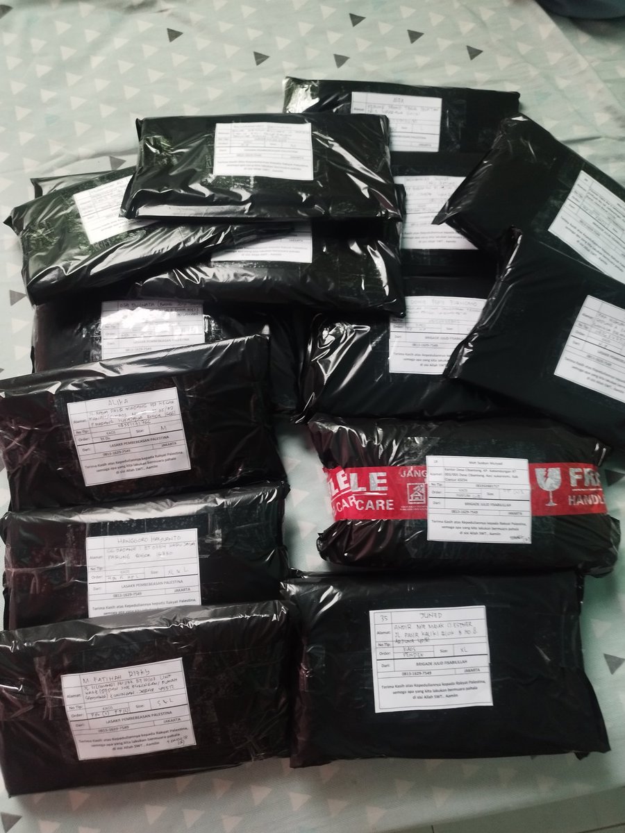 isyafna008's tweet photo. Alhamdulillah, kaos batch 2 sudah siap kirim.
100% Donasi untuk Palestina
#PalestineLiberationArmy
@domainberkah @yumi_meiko @shyflyoons @pesekalluv33301 https://t.co/Et8JW53K0N
