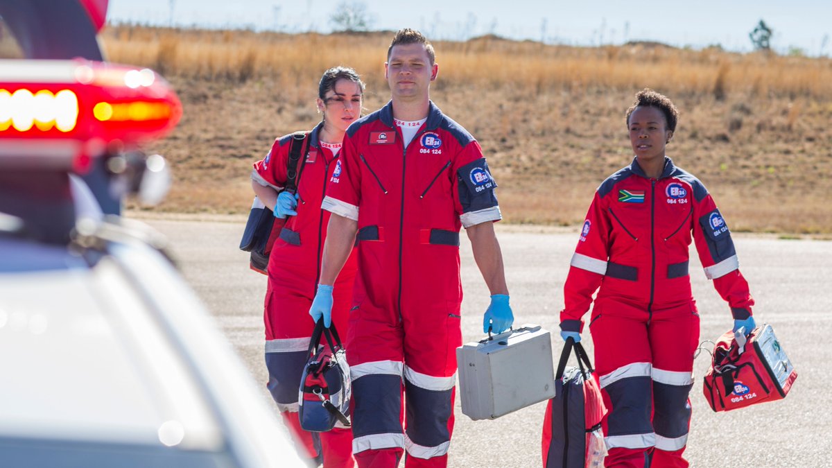 ER24EMS's tweet photo. Emergency Care Practitioners (ECPs) are highly skilled and dedicated medical professionals who provide immediate care to patients in critical situations. Stacey-Lee Alcock from ER24 shares her career path. Discover more here: https://t.co/dkofdR91ef #ER24 #EmergencyPractitioners 🆘