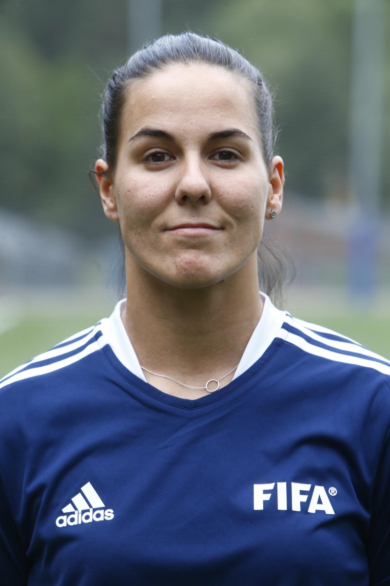 ⚖️ ÀRBITRES
🇦🇩 La col·legiada andorrana Ainhoa Fernández serà aquesta tarda una de les àrbitres assistens al partit de la <a href="/UWCL/">UEFA Women’s Champions League</a> entre l'<a href="/slaviaofficial/">SK Slavia Praha</a> 🇨🇿 i el <a href="/SKNStPoelten/">SKN St. Pölten</a>  🇦🇹

🔝 És la primera vegada una àrbitra andorrana està a la màxima competició europea de clubs. 👏