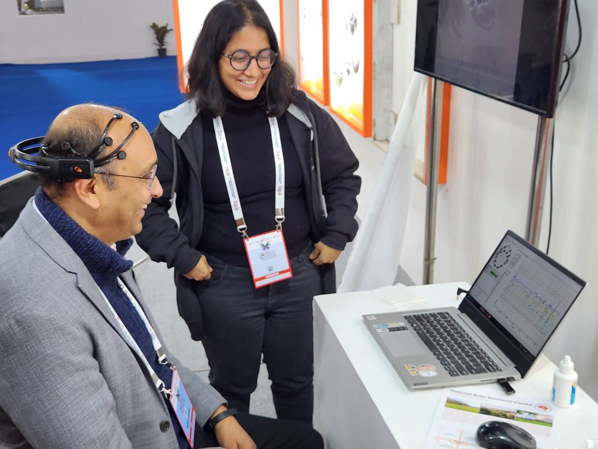 DBT_NBRC's tweet photo. At #IISF2023 - A pleasure to welcome Secretary Dr. @rajesh_gokhale of @DBTIndia to @DBT_NBRC stall, exploring the fascinating realm of brain research. From live EEG demos to insightful discussions with NBRC students, it's been an enriching experience! @DrJitendraSingh https://t.co/VA4T9UgBeD