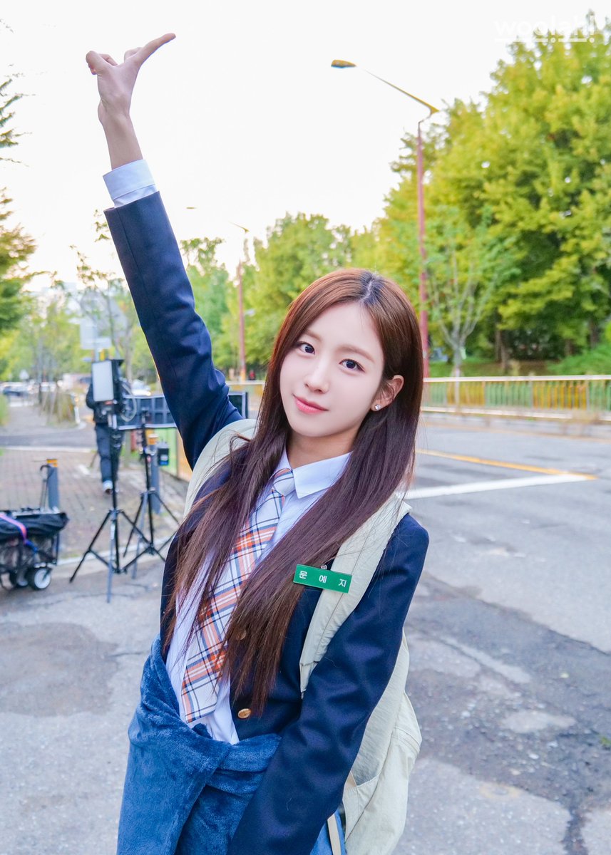 우니 tweet media