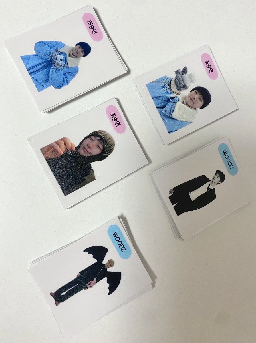 𝟮𝟬𝟮𝟰 𝗪𝗢𝗢𝗗𝗭 𝗪𝗢𝗥𝗟𝗗 𝗧𝗢𝗨𝗥 𝗢𝗢-𝗟𝗜 𝗙𝗜𝗡𝗔𝗟𝗘★
띠부씰 간식이랑 같이 34set 나눔 합니다
타래로 내일 실체 도착해서 제 착장 알려드릴게여
저를 발견해 반갑게 인사해주는 무즈 선착으로 드림♡