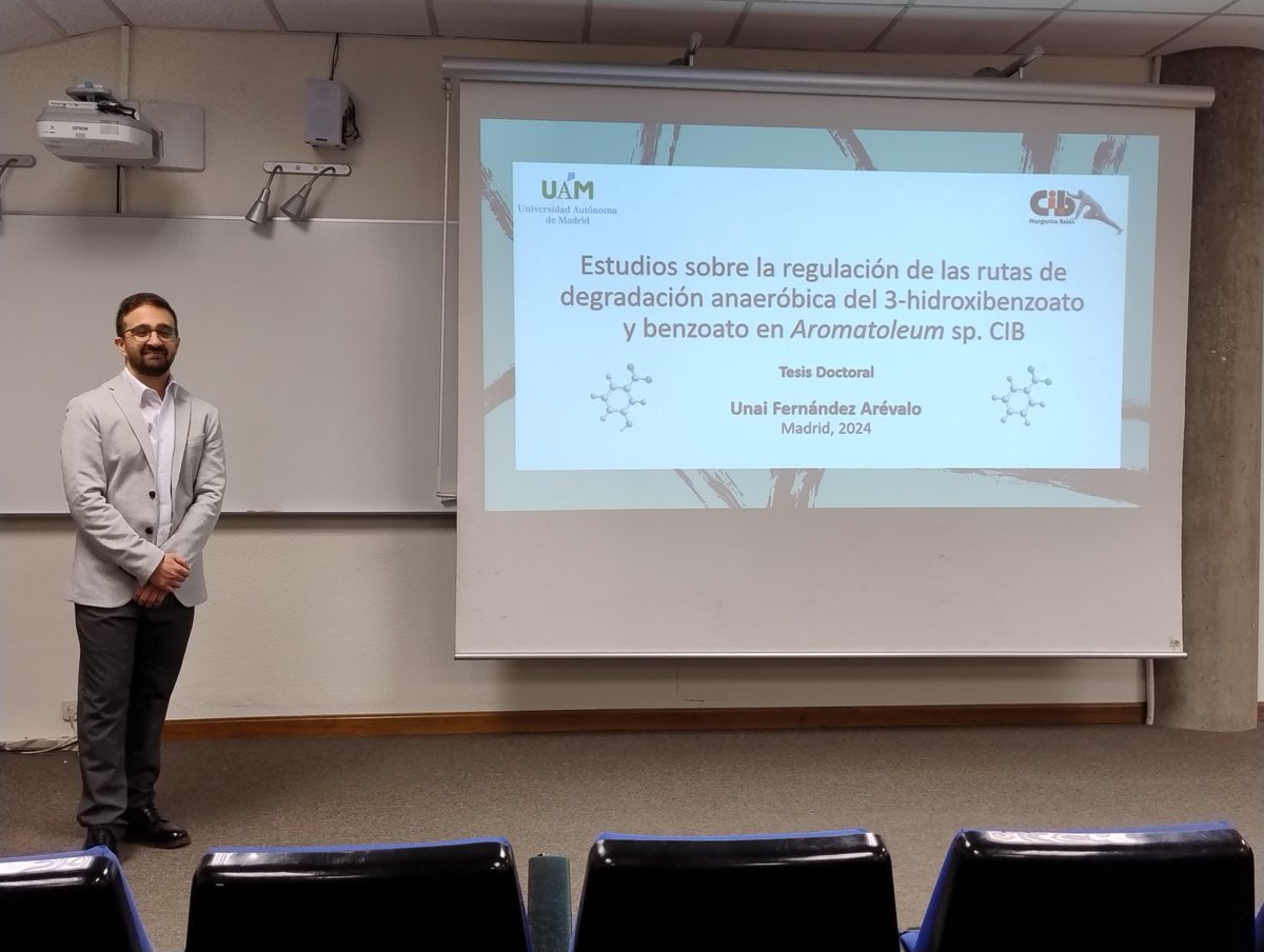 EnviroMic Lab (@enviromiclab) on Twitter photo Yesterday our brand new Dr. Unai Fernández <a href="/UnaiFer/">Unai Fernández</a> defended brilliantly his PhD thesis work. During these years Unai studied the regulation of the anaerobic degradation pathways of benzoate and 3-hydroxybenzoate in Aromatoleum sp. CIB. Huge congratulations Unai! Yesterday our brand new Dr. Unai Fernández <a href="/UnaiFer/">Unai Fernández</a> defended brilliantly his PhD thesis work. During these years Unai studied the regulation of the anaerobic degradation pathways of benzoate and 3-hydroxybenzoate in Aromatoleum sp. CIB. Huge congratulations Unai!