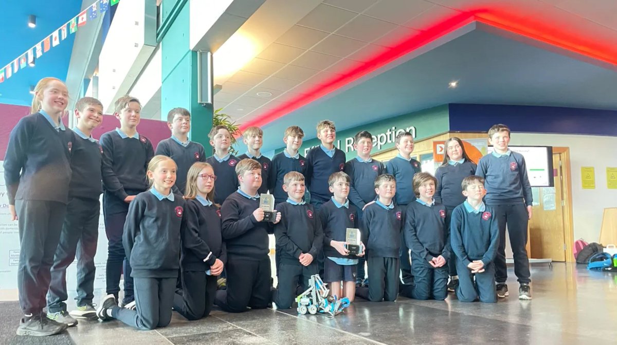 Congratulations @clontuskertns winners of @thermoking @VEXRobotics yesterday & will represent at the National Final in Cork. Thanks to Mrs. Murray, Mrs. Feehily and Ms. Nevin for their support and guidance during the project. 📽️Event highlights here- youtu.be/r6GY993WD5g