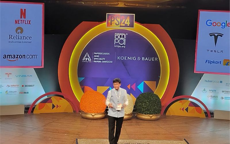 printweekindia's tweet photo. In his welcome address, the BMPA president Amit Shah spoke about innovation to technology, and how the print industry must pay attention to the forces that will certainly shape our future.
Read more: https://t.co/c4mL3DopaK
#PrintSummit24 #Print #Packaging #PS24
@TheBMPA https://t.co/BlsISIdcn2