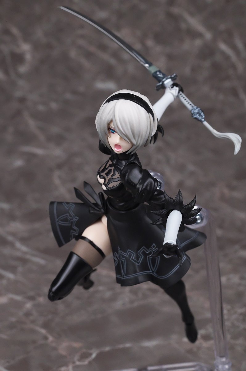 2B SHフィギュアーツ