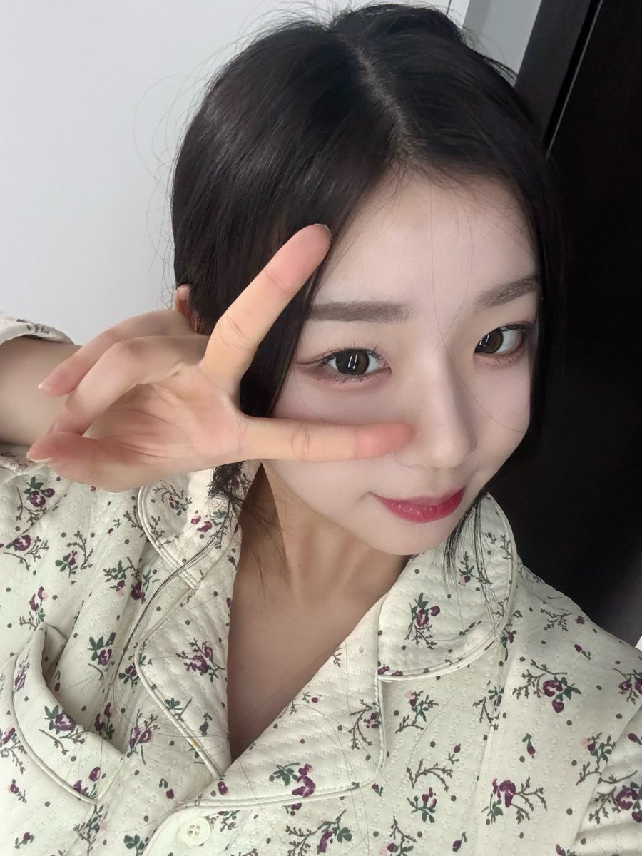 [📸] 240118 Chaeyeon fromm update

#ChaeYeon #채연 #김채연 
#tripleS #트리플에스 #トリプルS