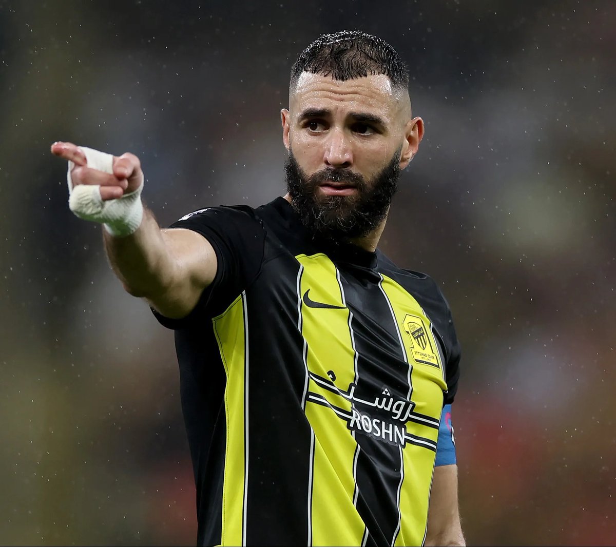 Karim Benzema only wants to go to  a premier league top Team not only to play football but for a huge, gigantic sports project and process and Arsenal is the best for him💯