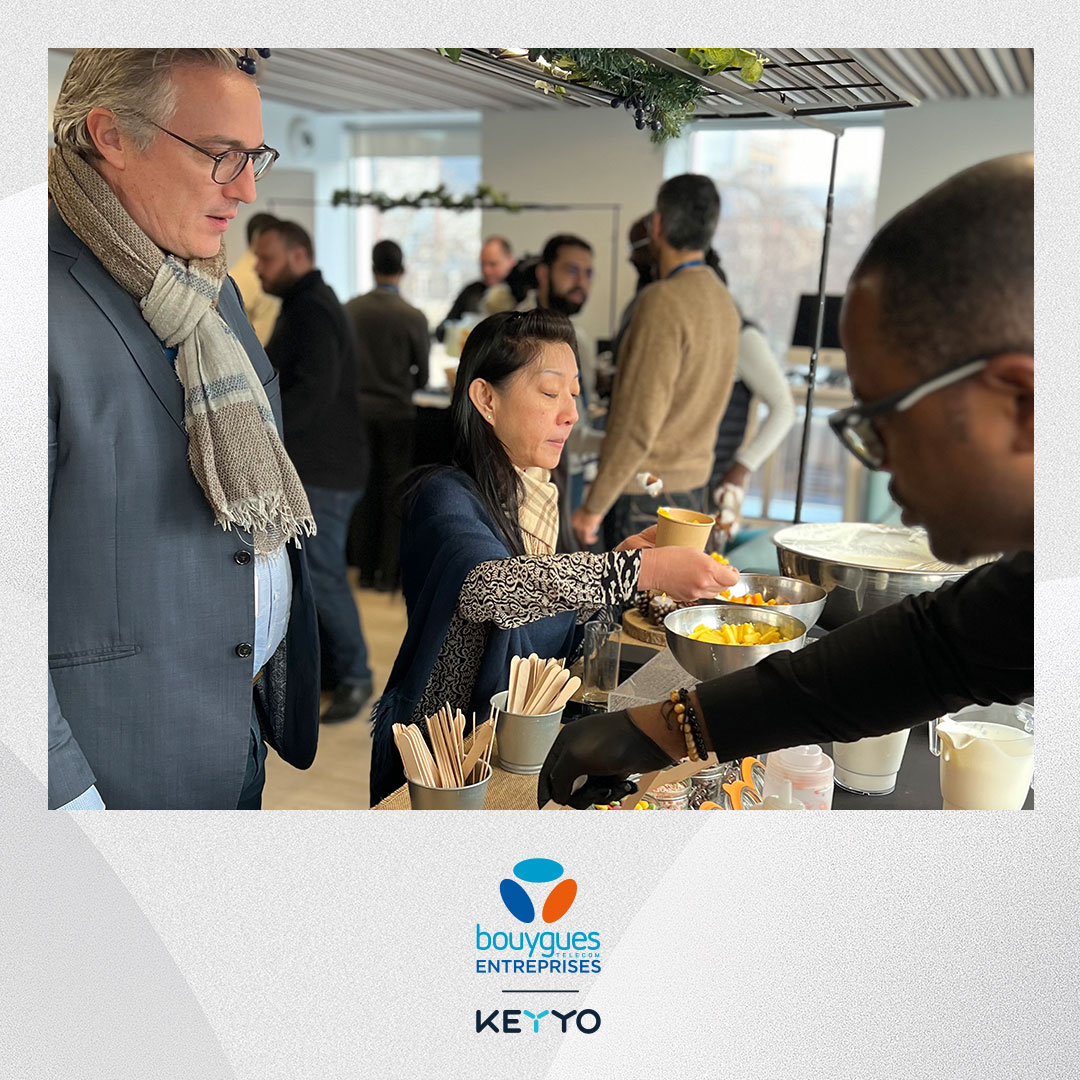 KeyyoCom's tweet image. [ 𝗥𝗘𝗧𝗢𝗨𝗥 𝗘𝗡 𝗜𝗠𝗔𝗚𝗘𝗦 📸 ] Évènement de #lancement pour notre nouvelle image 🥳

Nos #collaborateurs se sont retrouvés autour d’un petit déjeuner pour célébrer #ensemble cette nouvelle étape 🤝🙌

Un moment placé sous le signe de la #convivialité !