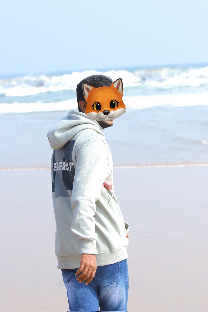 R3BELStarFan's tweet photo. Aah samudram lothentha.!?
Mod nakem telsu..!!
#BeachTwitter https://t.co/ggsUMhzOgP