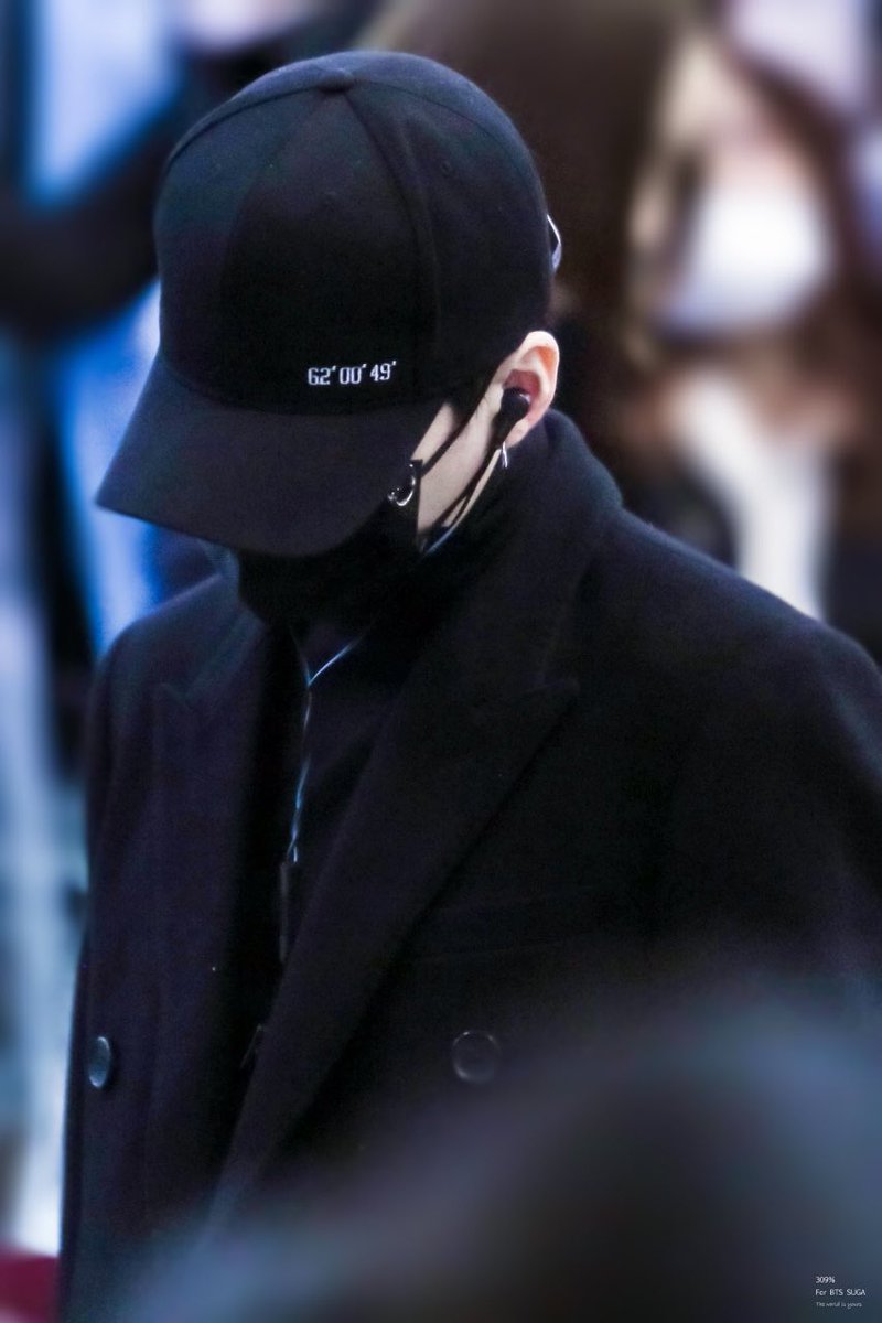 GENIUSLAB_1993's tweet photo. 🧢🐱
#윤기 #SUGA #BTS @BTS_twt https://t.co/lXg0JZTWkQ