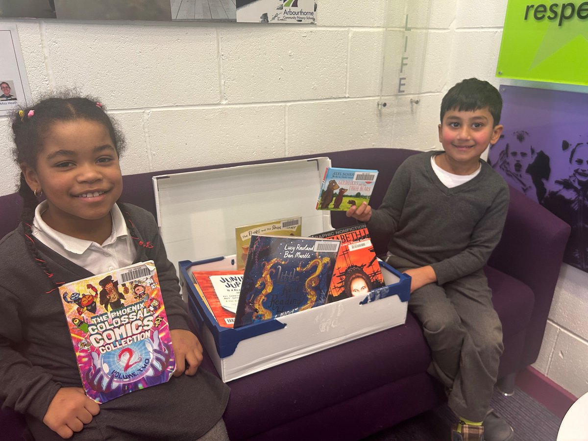 We 💜reading! It’s so exciting to look through the books our teacher has chosen for us from @SheffLibraries - a brilliant selection to read together! #Team #AimHigh #readingforpleasure @StWEnglishHub