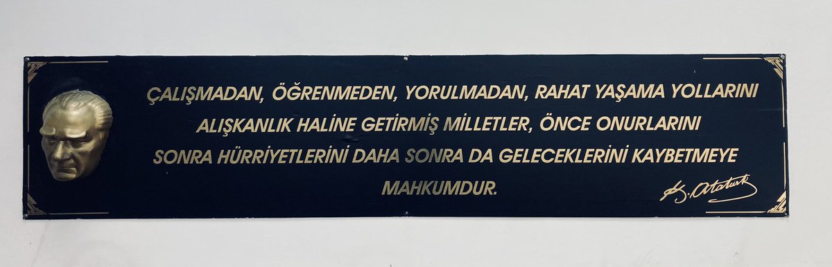 msbahar77's tweet photo. izindeyiz atam https://t.co/HXssE76ab5