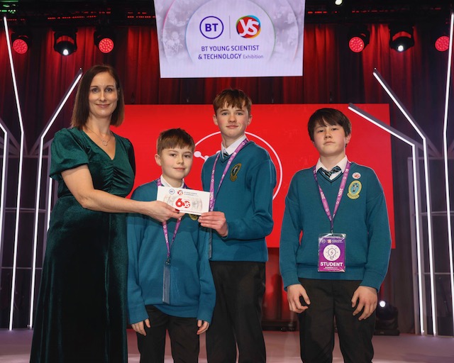 Congrats to the junior cycle team from @MounthawkMercy on their 2nd place win in the Chemical, Physical & Mathematical Category at the @BTYSTE. Our very own Engineer in Residence Dr Kevin O'Sullivan @corkman1989 was delighted to visit his former school to help with the project.