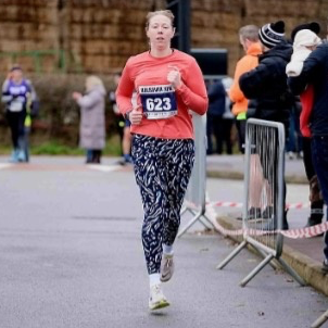 Alison, welcome to team #TransplantSport 👋 Alison is the third runner, taking part in the #LLHM on behalf of Transplant Sport! Donate to her JustGiving page here: bit.ly/3HlPcYb @LLHalf