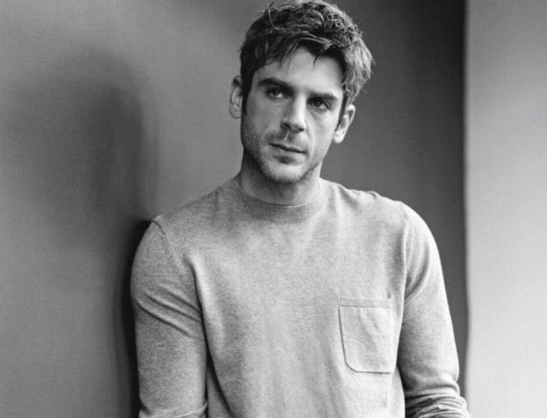 w1qRzns6NiIMv9e's tweet image. ΧΑΡΗΣ ΤΖΩΡΤΖΑΚΗΣ:"Μιλάμε πλέον για έναν λαό βολεμένων,ημιμαθών που άγεται και φέρεται από τα ΜΜΕ.Πώς γίνεται να επιλέγεις την κυβέρνηση που κουβαλά νεκρούς από τα Τέμπη,φτωχοποίηση,ακρίβεια,πλειστηριασμούς?Ο λαός είναι ο μόνος υπεύθυνος για τα επόμενα χρόνια διακυβέρνησης της ΝΔ.