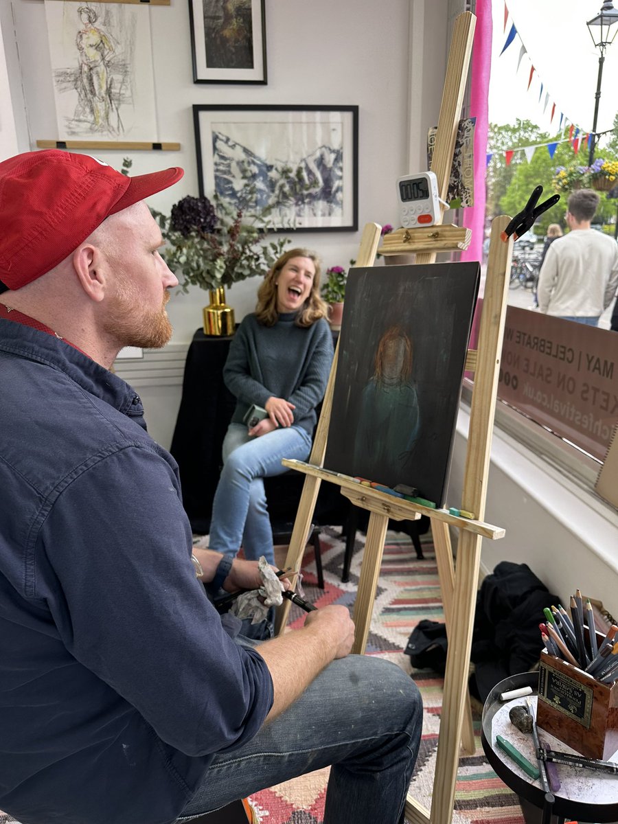 Are you a local #artist thinking of taking part in Artist Open House 2024? If so please apply now - applications close tomorrow, 19th January 🌈🌈🌈 Click on this link to apply today: docs.google.com/forms/d/e/1FAI… @SEMags_ADulwich @DulwichSociety @dulwichdiverter @SthLondonPress