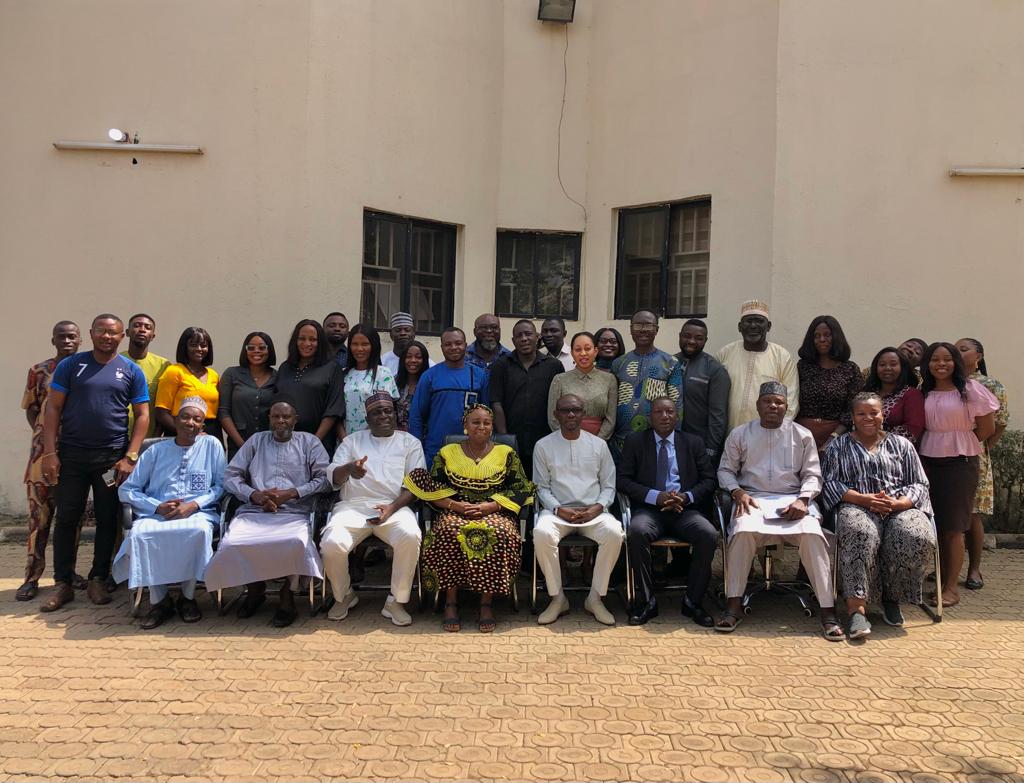 Heads of Drug Management Agencies paid a courtesy visit to NPSCMP on Jan 16. Discussing collaboration, improving efforts in functional DMAs, and strategizing for the remaining states. Committed to advancing an effective drug management system. #HealthCollaboration 💊🤝