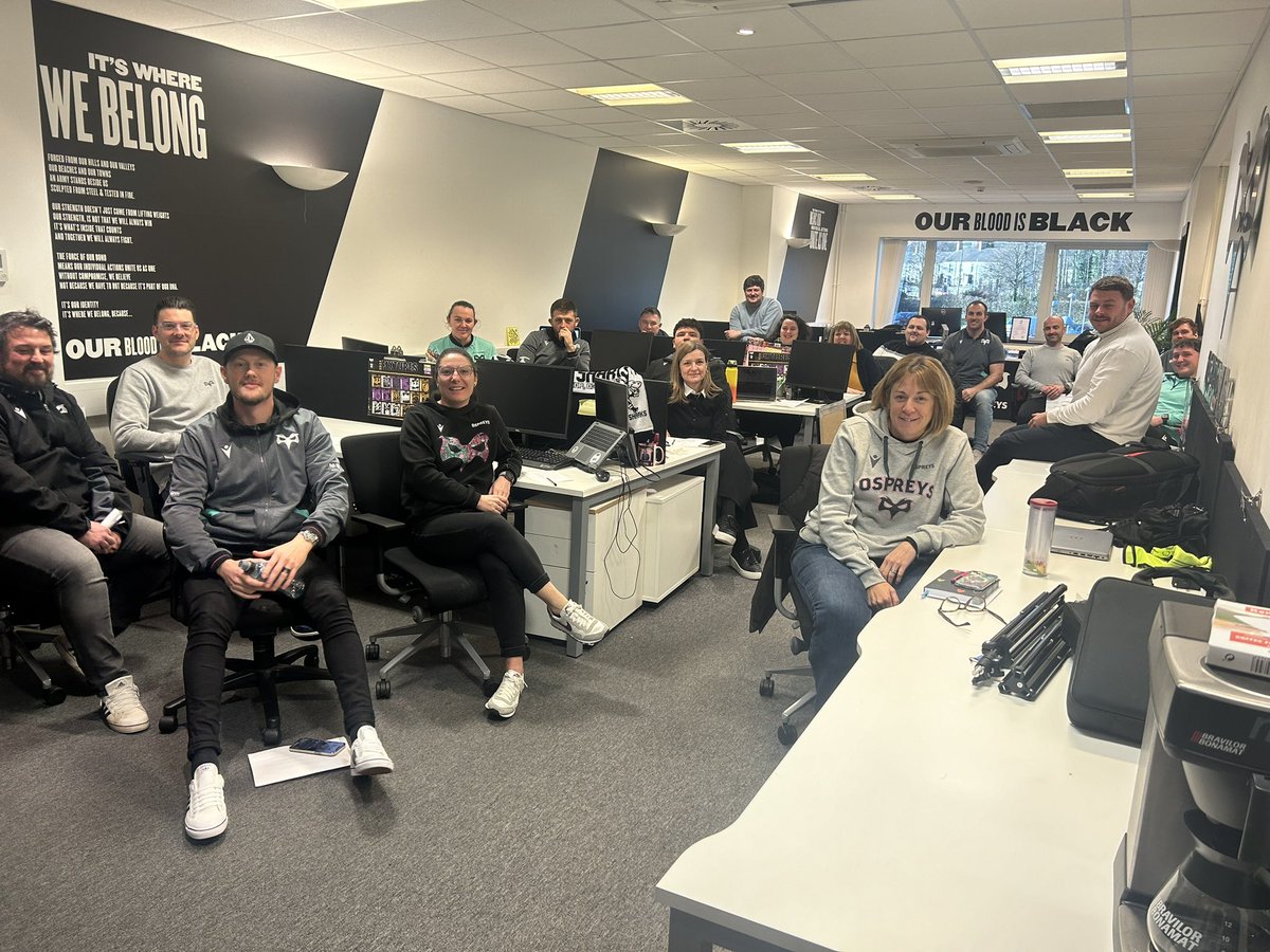 Lance Bradley tweet media