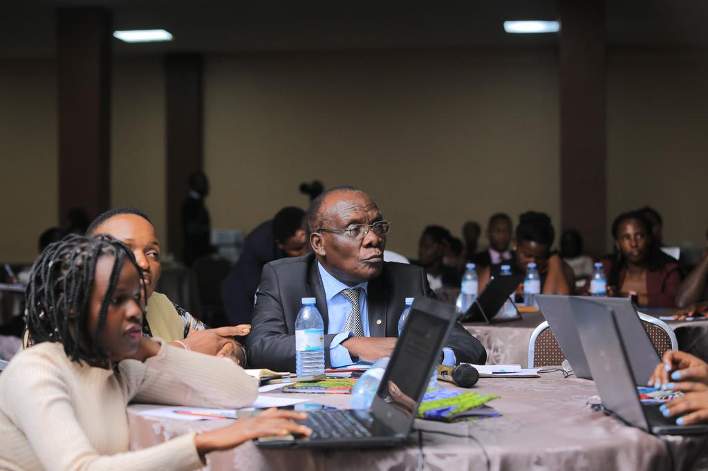 Katolaban3's tweet photo. Listening to the one of the Uganda's Greatest scholar in the field of  Engineering  who was Dean faculty of Engineering @Makerere , Former VC @NdejjeUnive  Prof Eng Eriabu Lugujja during the Inter- Generational Dialogue organised by @unescoug . @Charityagaba1   #UNATCOM-IGD https://t.co/XRQmLgLqAa